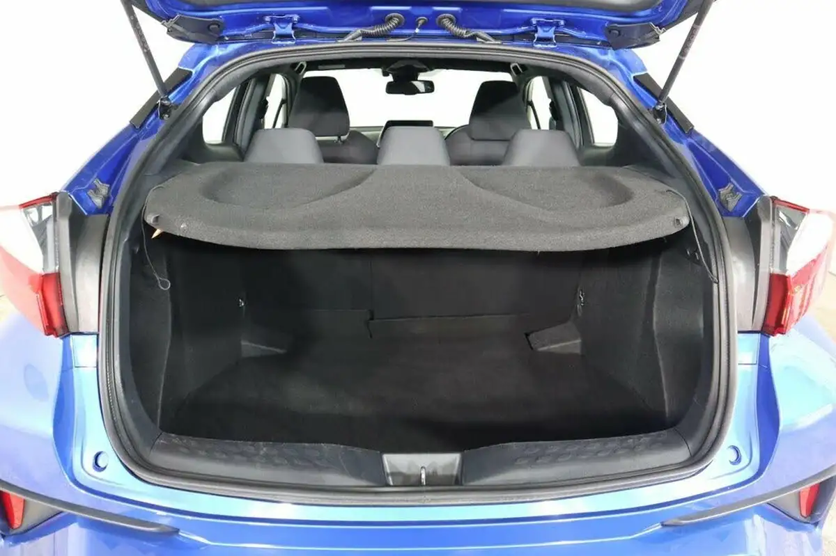 2019-toyota-c-hr-18-vvt-i-icon-big-40
