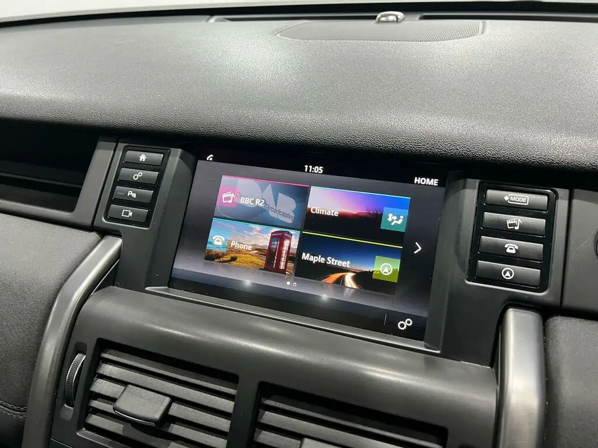 2019-land-rover-discovery-sport-20td4-landmark-big-34