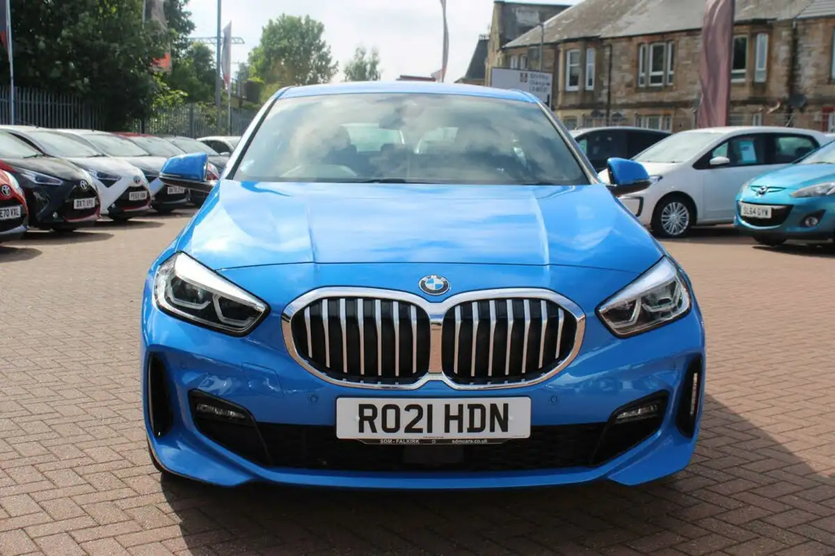 2021-bmw-1-series-15-118i-m-sport-lcp-dct-big-1