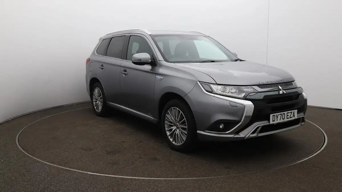 2020-mitsubishi-outlander-24-dynamic-phev-big-41