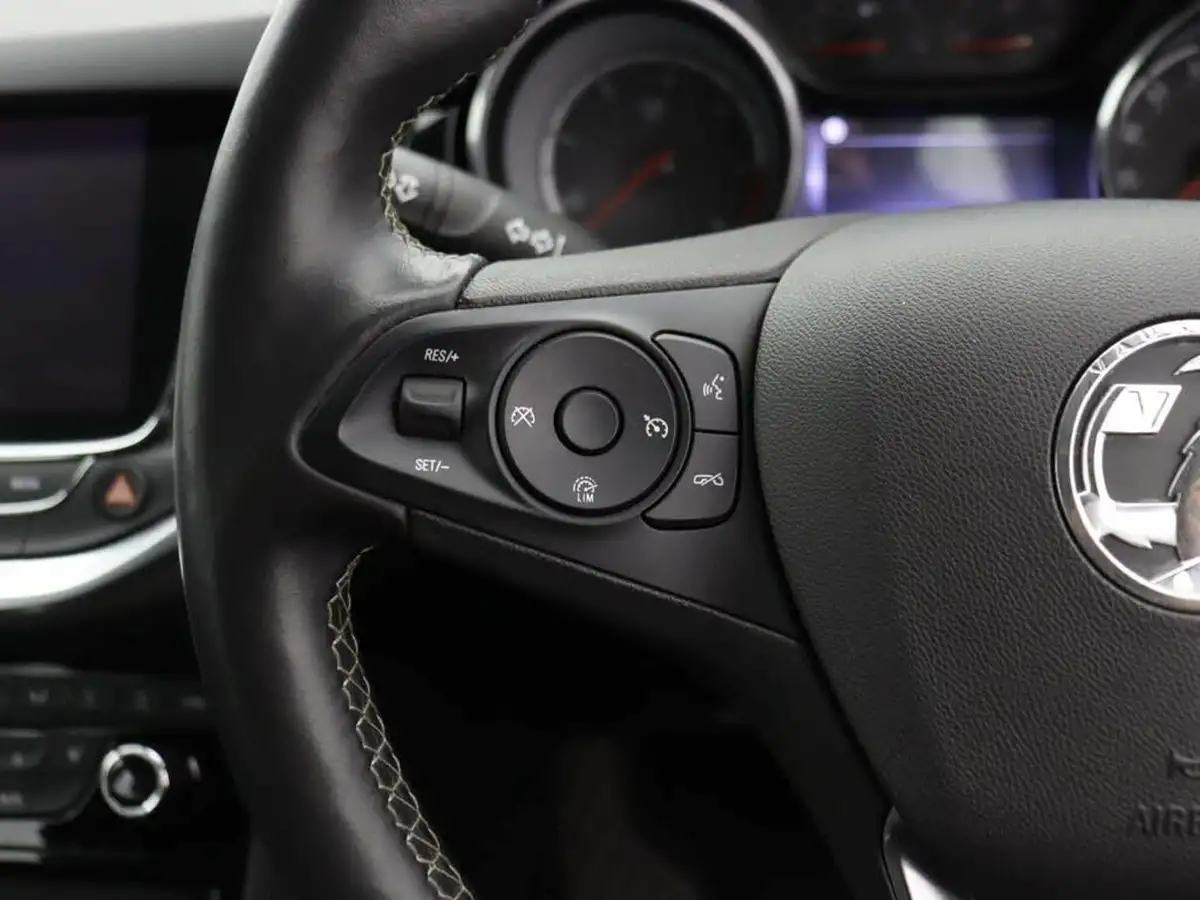 2019-vauxhall-astra-16cdti-elite-nav-136ps-ss-blueinjection-sport-tourer-auto-big-27