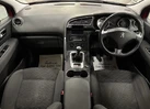 2017-kgm-ssangyong-turismo-22td-ex-auto-small-9
