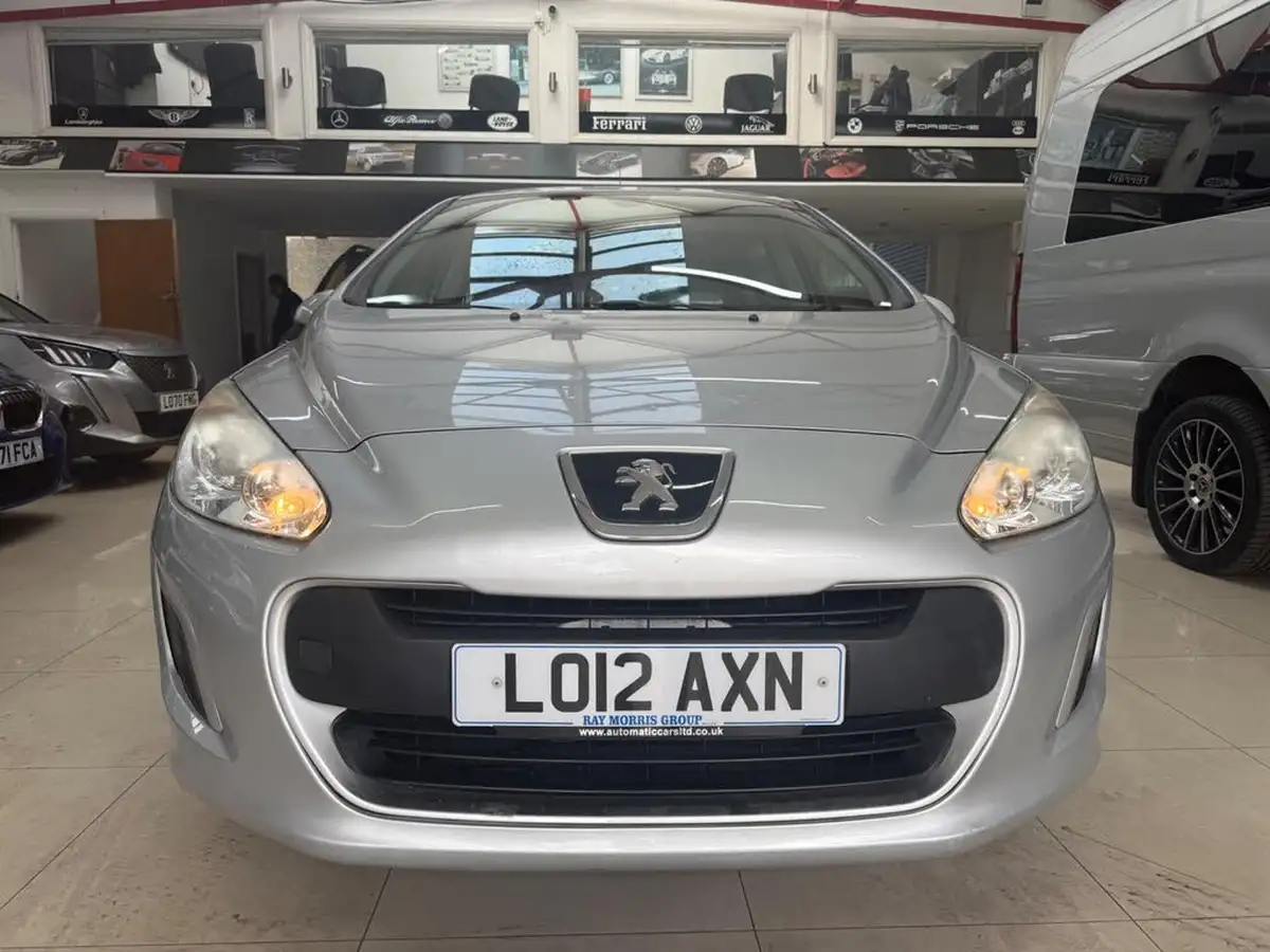 2012-peugeot-308-16-access-auto-big-3