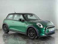 2023 MINI Cooper 1.5 Cooper Classic (Premium Manual) Hatchback 3d