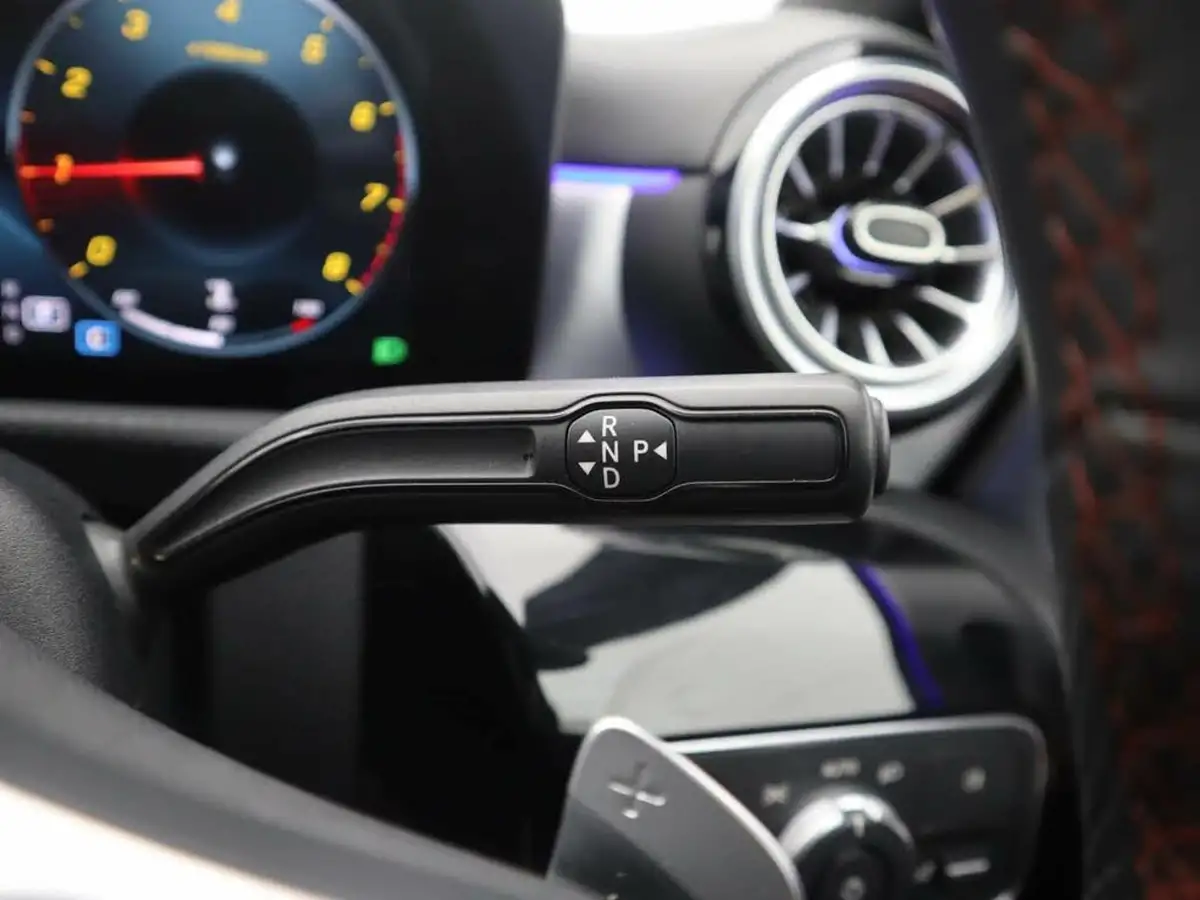 2022-mercedes-benz-cla-13-cla-180-amg-line-premium-coupe-4d-big-21