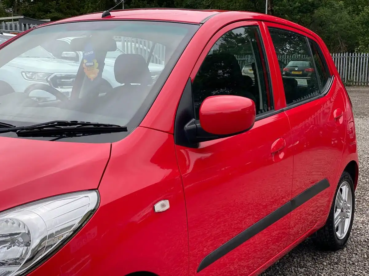 2010-hyundai-i10-12-style-big-25