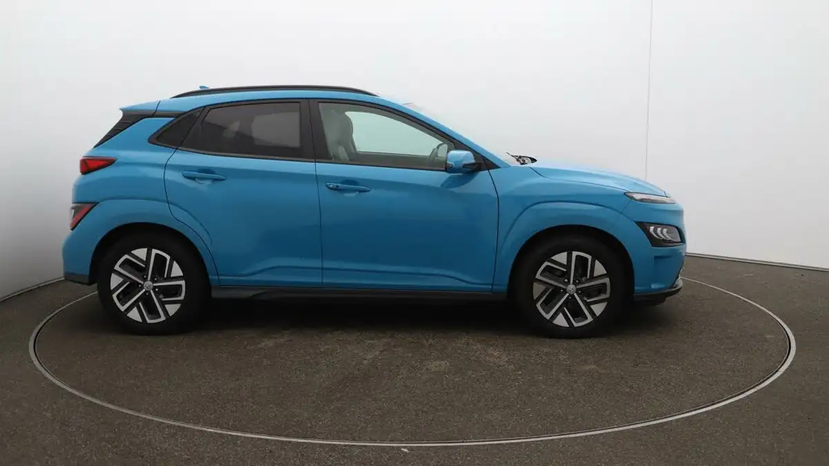 2022-hyundai-kona-e-ultimate-big-52