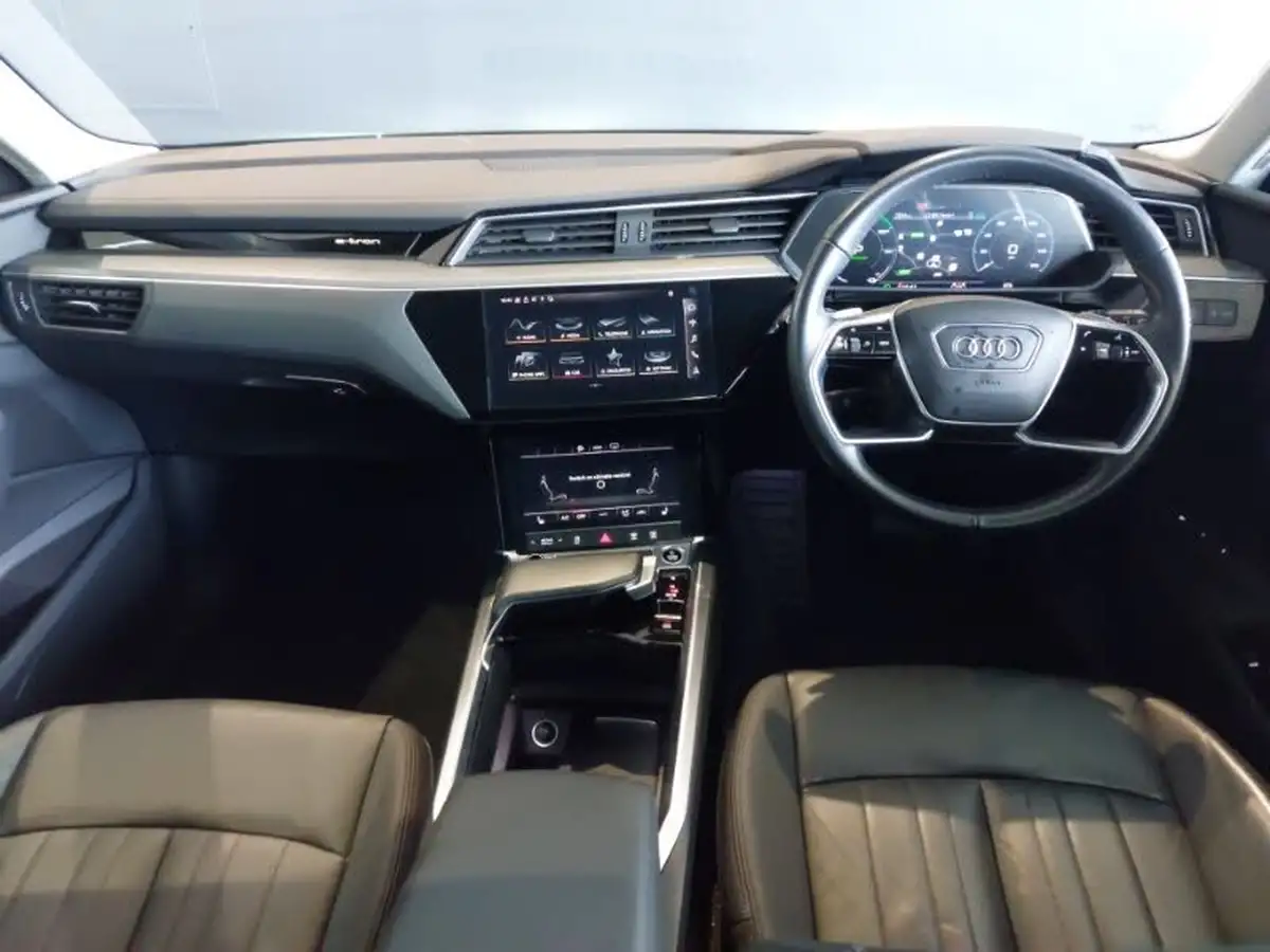 2020-audi-e-tron-50e-technik-big-2