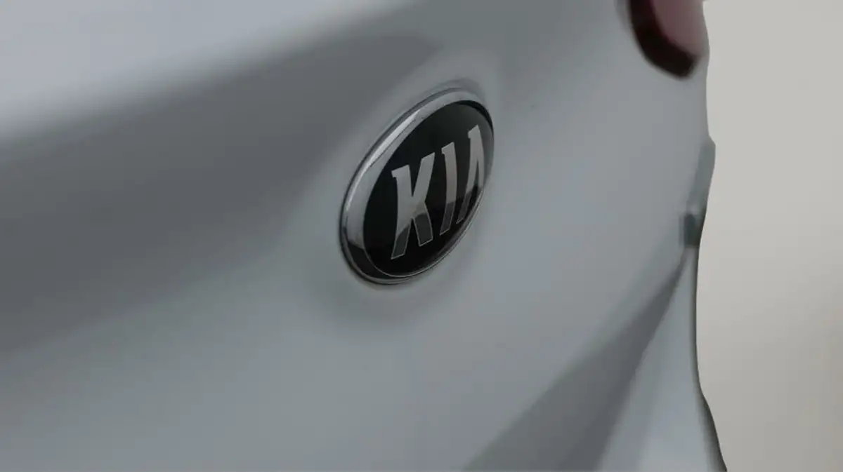 2021-kia-ceed-16crdi-2-134bhp-48v-mhev-hatchback-big-36