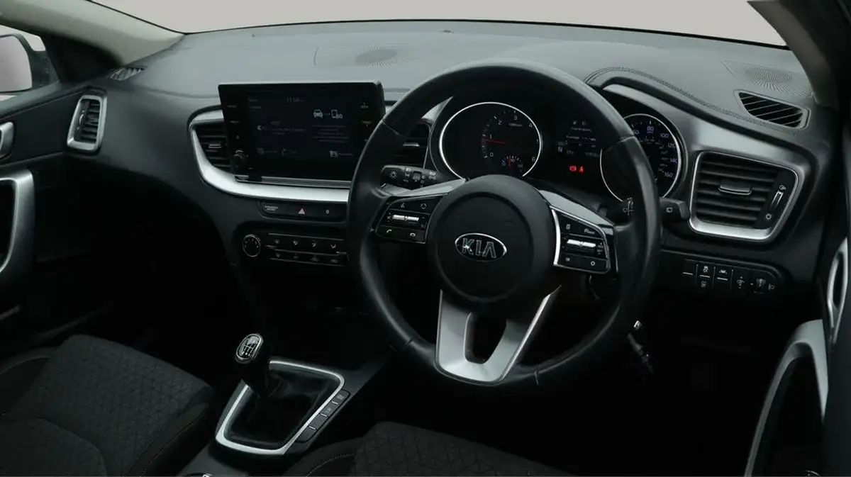 2021-kia-ceed-16crdi-2-134bhp-48v-mhev-hatchback-big-12