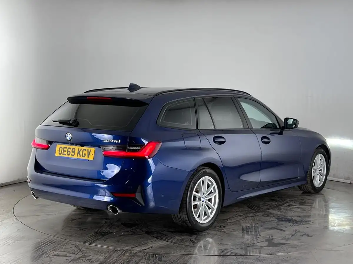 2019-bmw-3-series-20td-320d-xdrive-se-190bhp-saloon-4d-sport-big-3