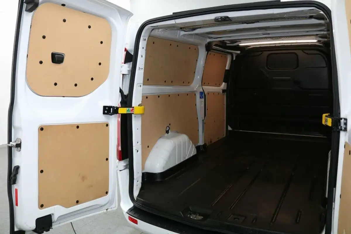 2022-ford-transit-custom-20tdci-340-l1h1-limited-170pseu6dt-auto-big-16
