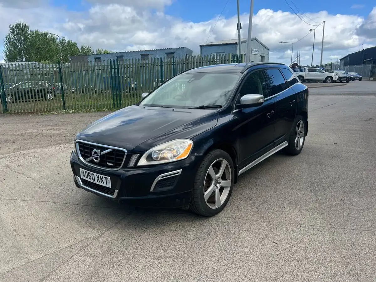 2010-volvo-xc60-24td-d5-r-design-geartronic-big-3
