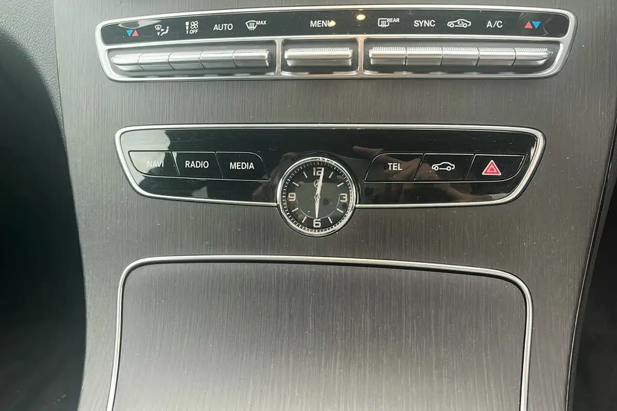 2021-mercedes-benz-c-class-15-c200-amg-line-198ps-eq-boost-ss-estate-5d-1497cc-big-14