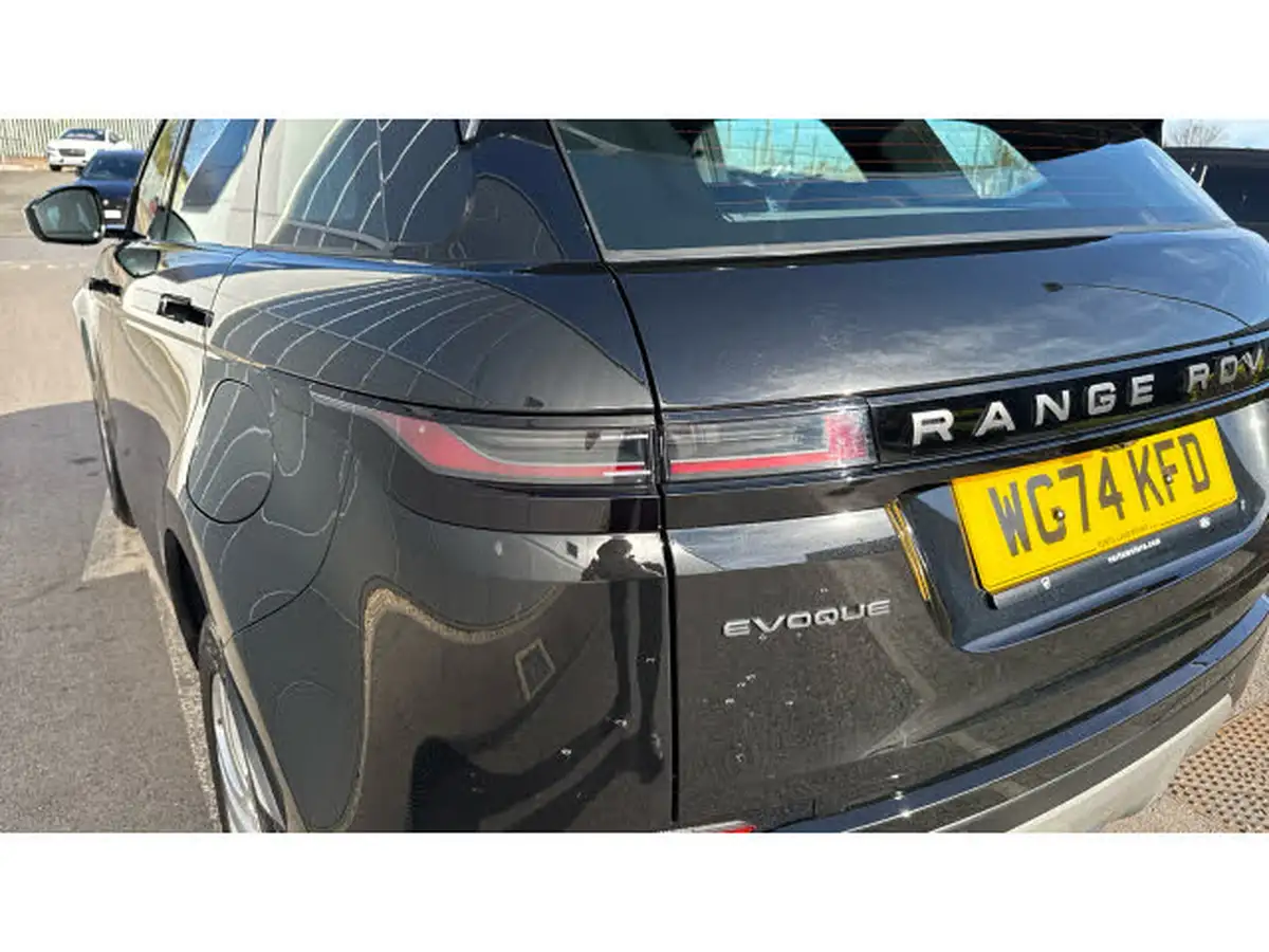 2024-land-rover-range-rover-evoque-15-p300e-s-big-18