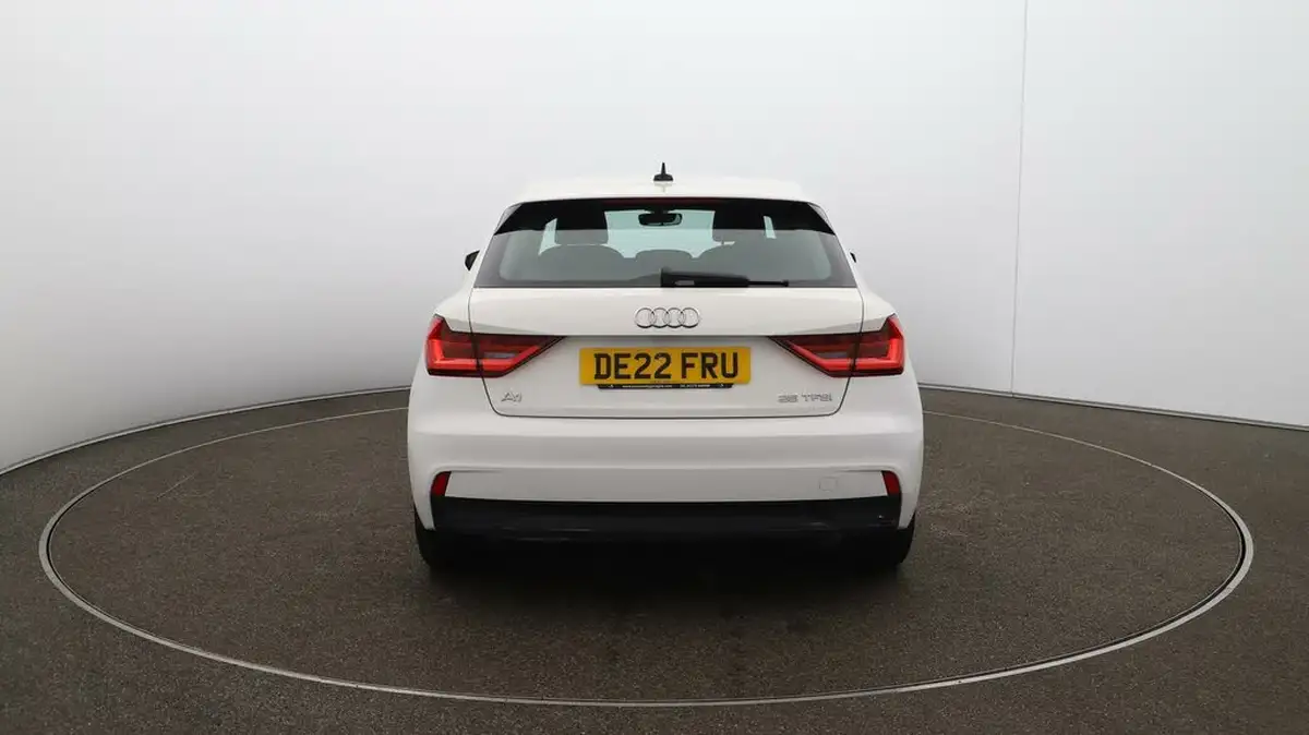 2022-audi-a1-10-25-tfsi-technik-big-48