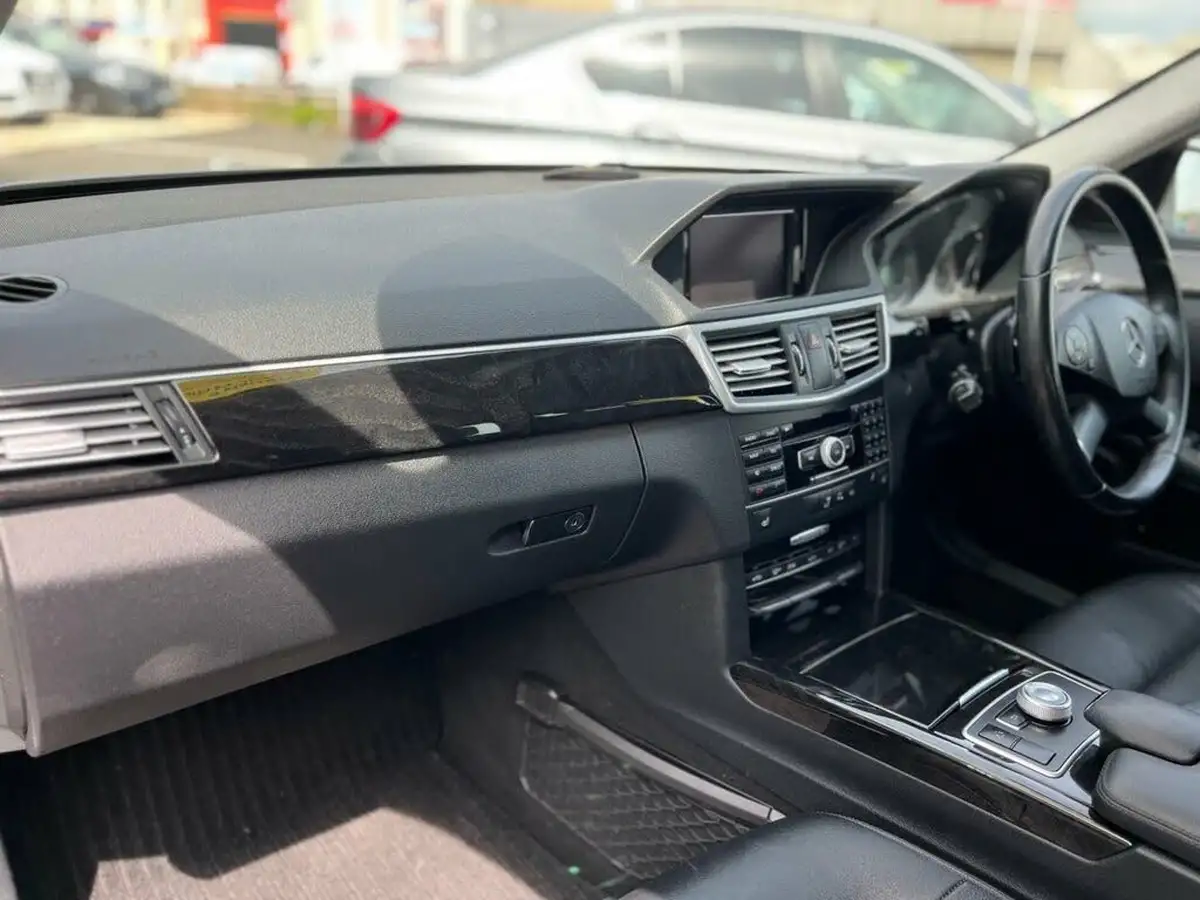 2011-mercedes-benz-e-class-21td-e250-cdi-avantgarde-201bhp-cdi-blueefficiency-estate-5d-7g-tronic-big-16