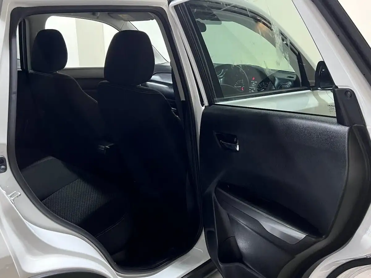 2020-suzuki-vitara-14-boosterjet-sz-t-140ps-big-28