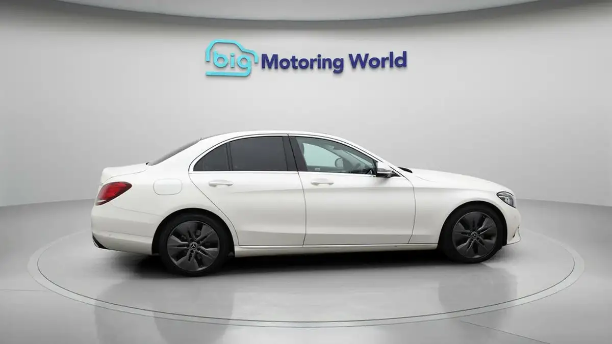 2020-mercedes-benz-c-class-20d-c220d-sport-edition-premium-plus-saloon-4d-big-8