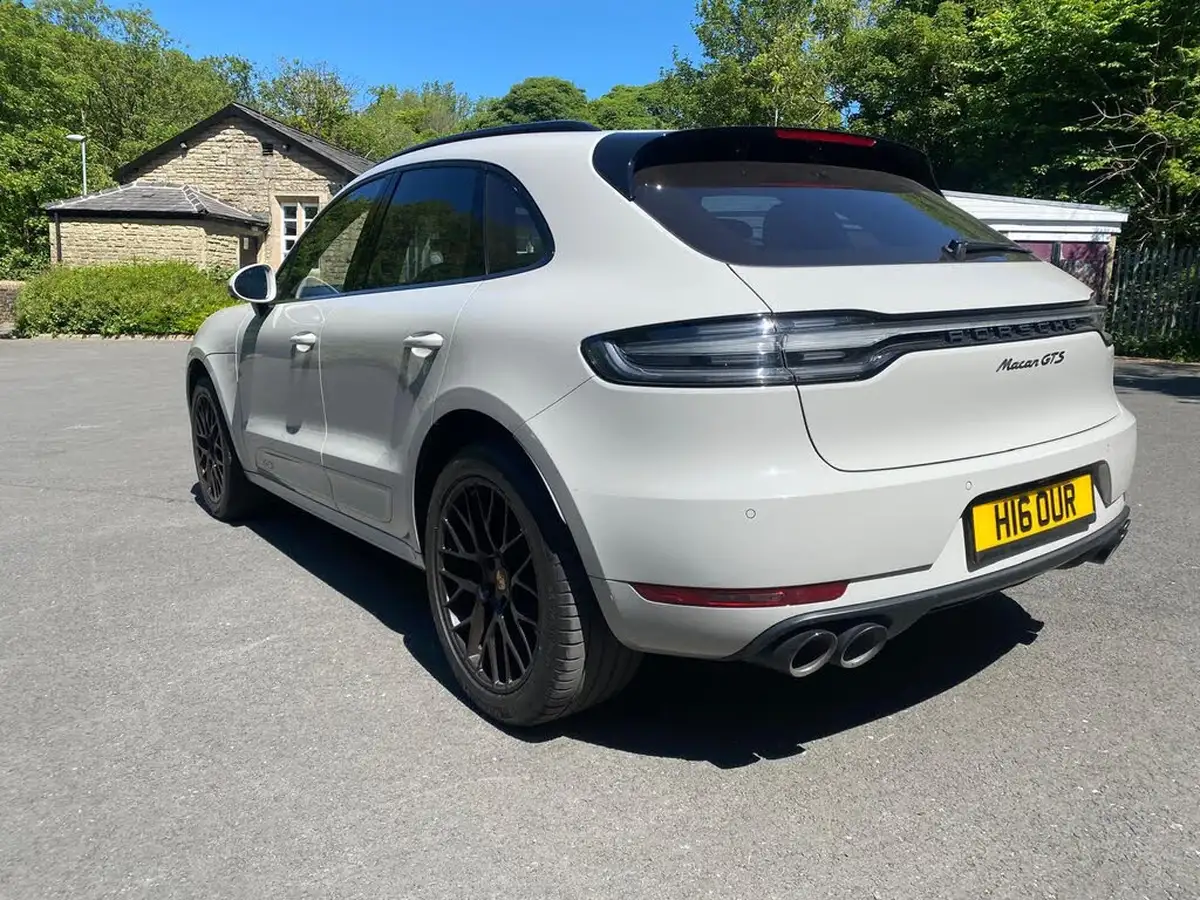 2020-porsche-macan-29-v6-gts-big-8