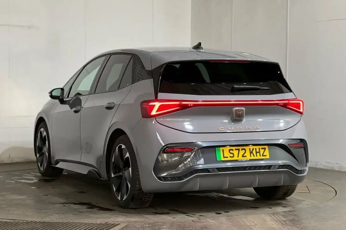 2022-cupra-born-e-v2-230ps-58kwh-e-boost-big-21