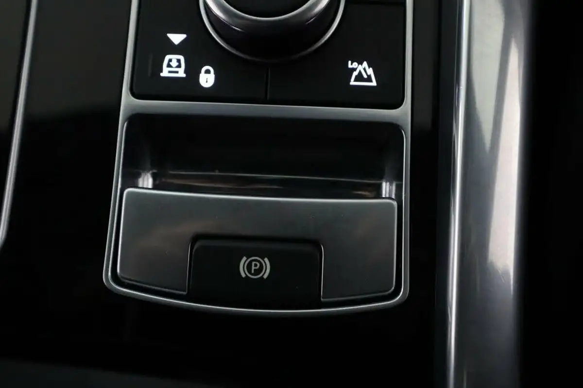 2021-land-rover-range-rover-sport-20-p400e-hse-dynamic-big-23