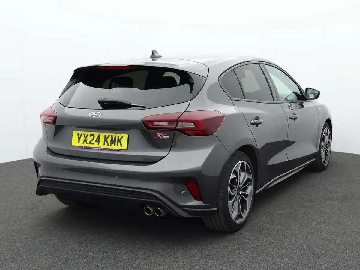 2024-ford-focus-10t-st-line-x-125ps-hatchback-big-5