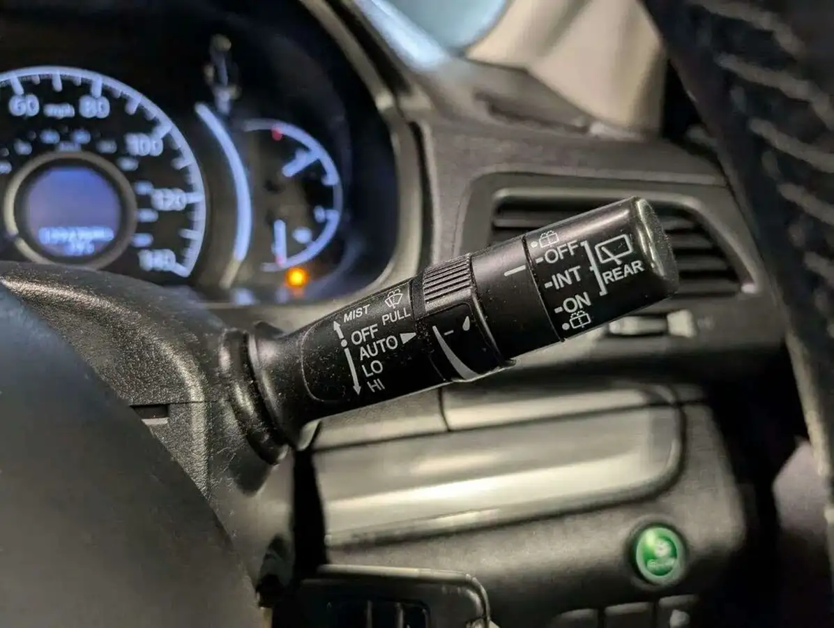 2015-honda-cr-v-20-se-honda-connect-4x4-ss-big-29