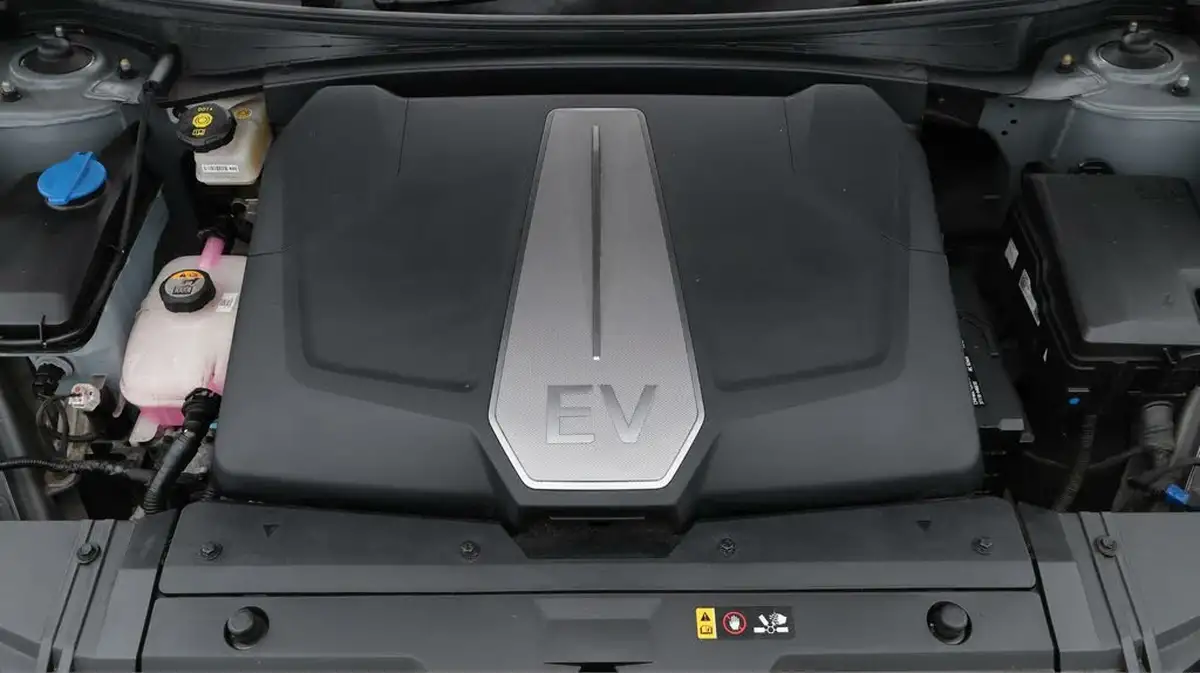2022-kia-ev6-e-gt-line-s-320bhp-awd-big-19