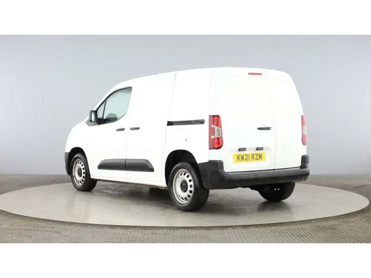 2021-vauxhall-combo-15cdti-dynamic-2300-100pseu6dt-l1h1-panel-big-4
