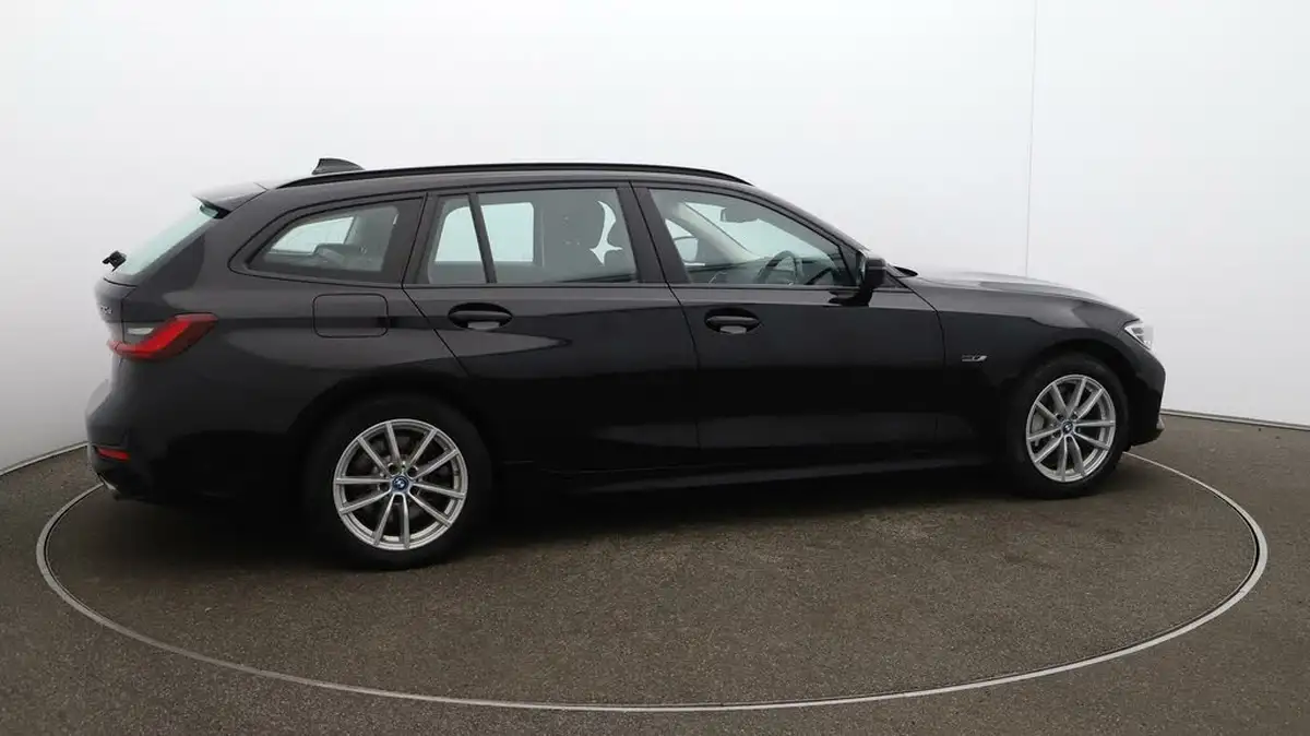2022-bmw-3-series-20-330e-se-pro-touring-5d-big-43
