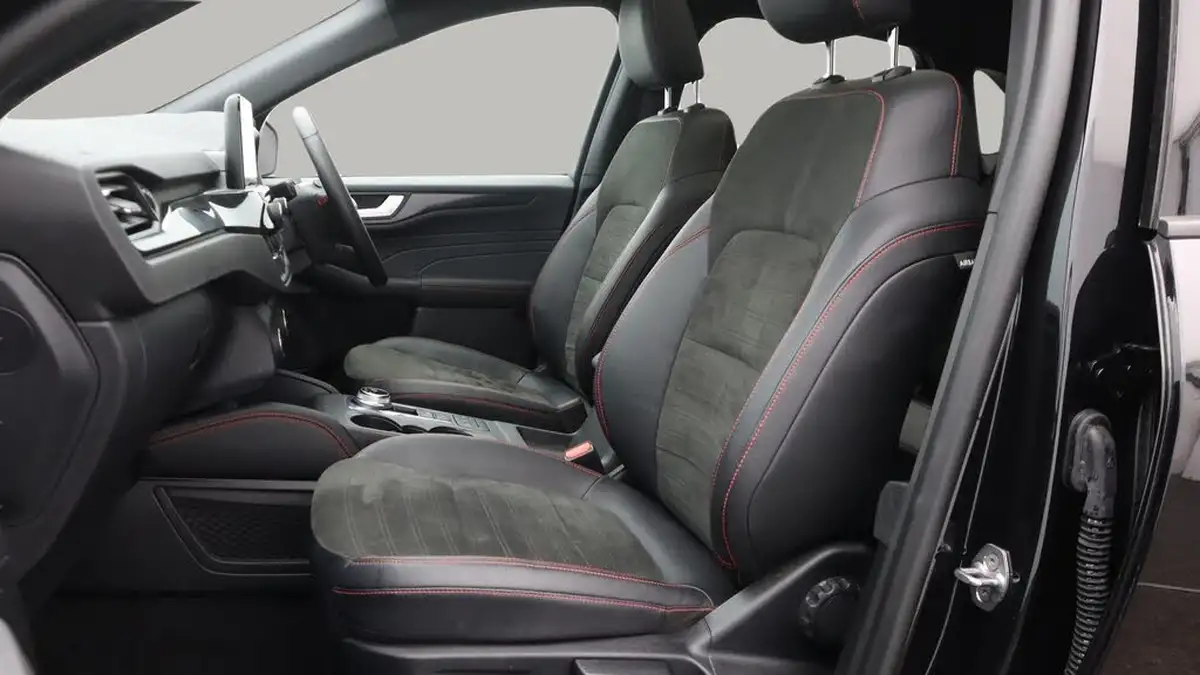 2022-ford-kuga-25t-st-line-x-edition-225ps-phev-big-14