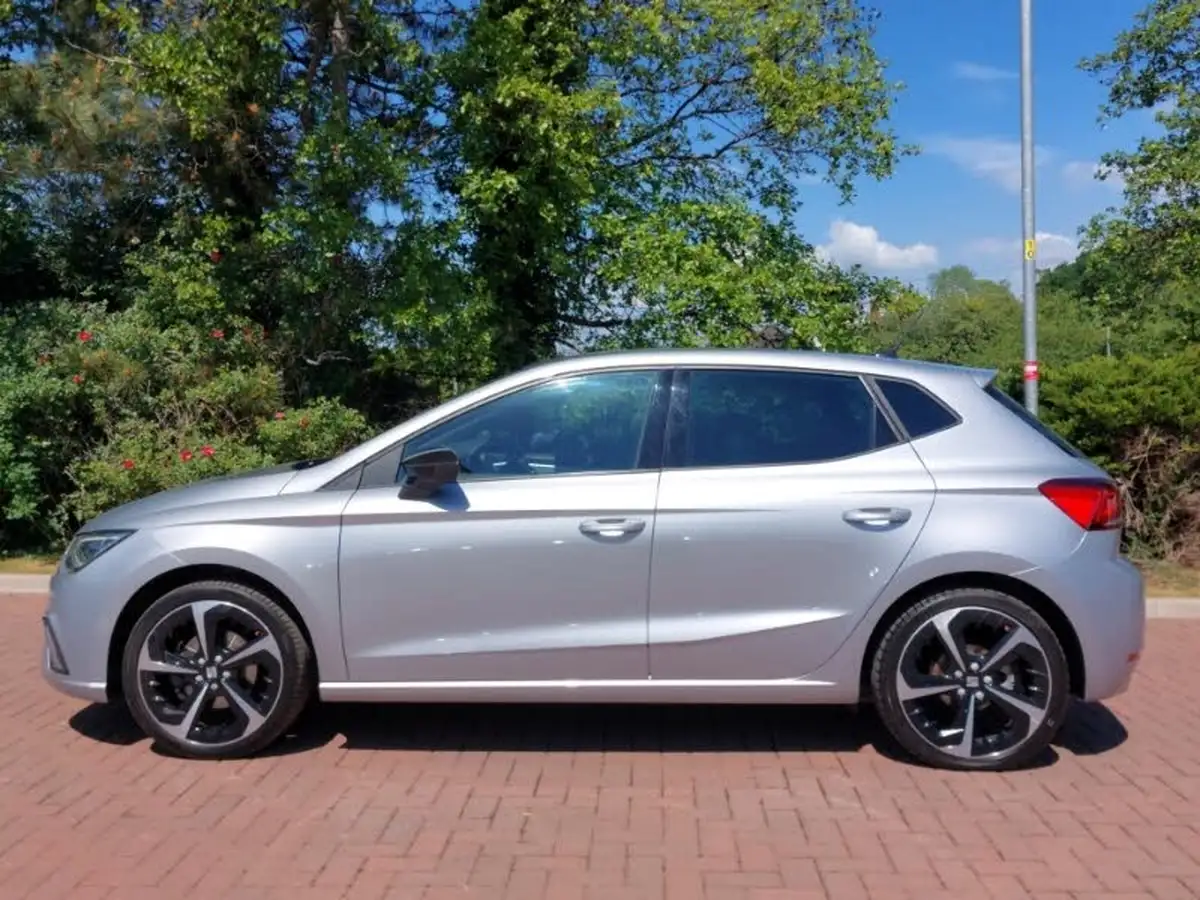 2024-seat-ibiza-10-tsi-fr-sport-115ps-big-3