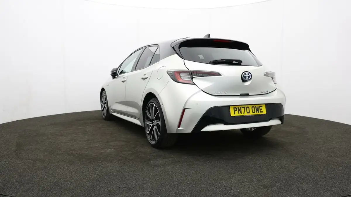 2020-toyota-corolla-18-vvt-i-excel-trk-hatchback-big-78