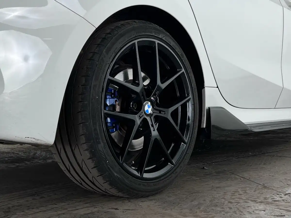 2022-bmw-1-series-15td-116d-m-sport-big-10