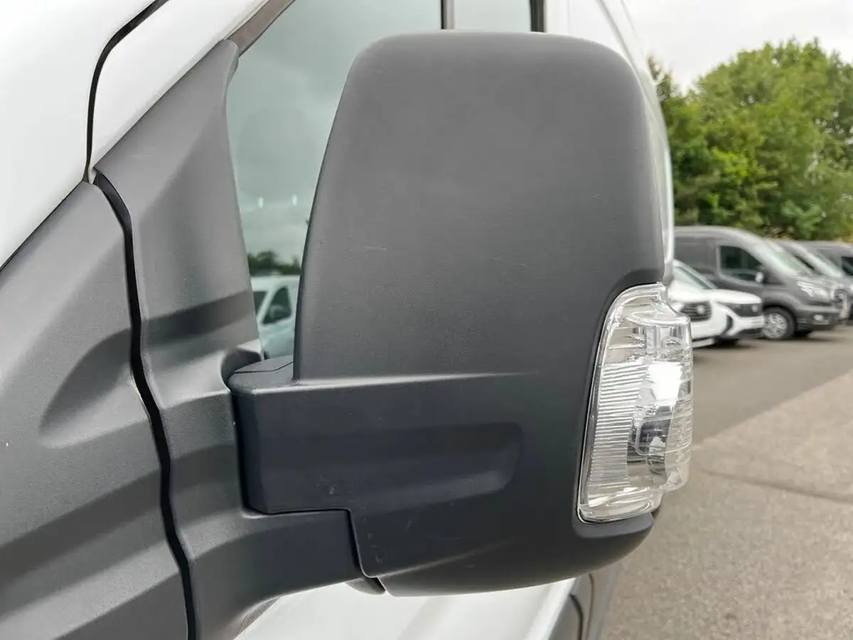 2020-ford-transit-20tdci-350-l2h2-limited-185pseu6dt-panel-van-big-17