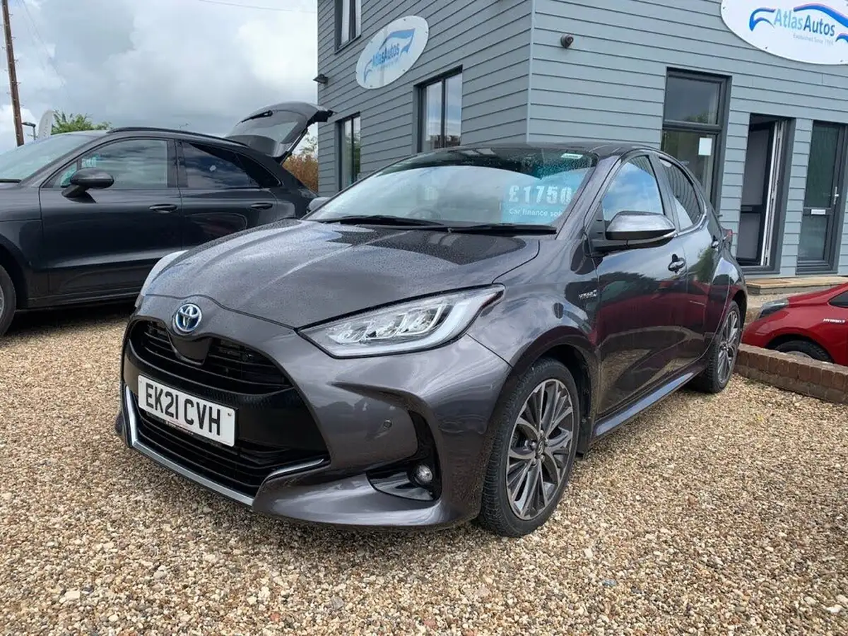 2021-toyota-yaris-cross-15-vvt-i-excel-city-packpan-roof-big-0