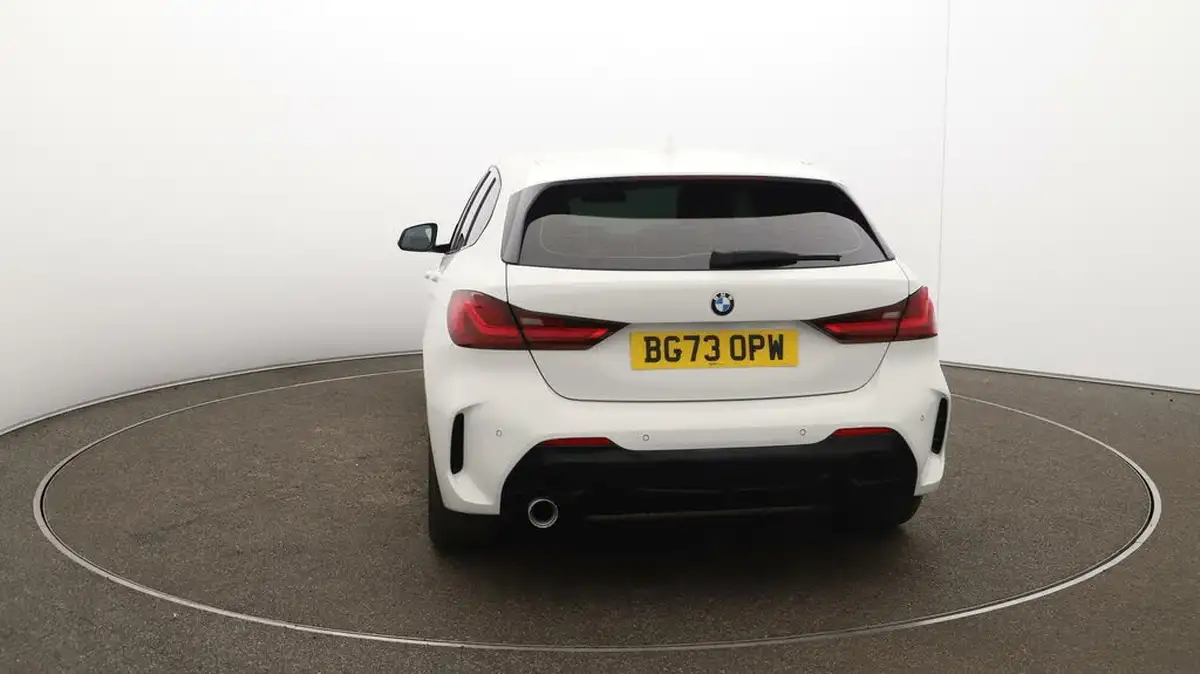 2023-bmw-1-series-15-118i-m-sport-lcp-dct-big-57