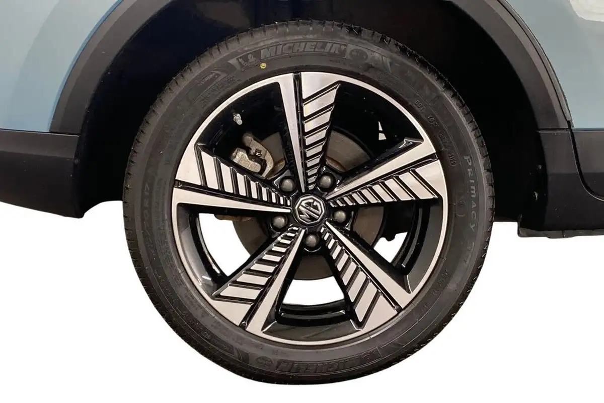2021-mg-zs-suv-e-exclusive-ev-big-9