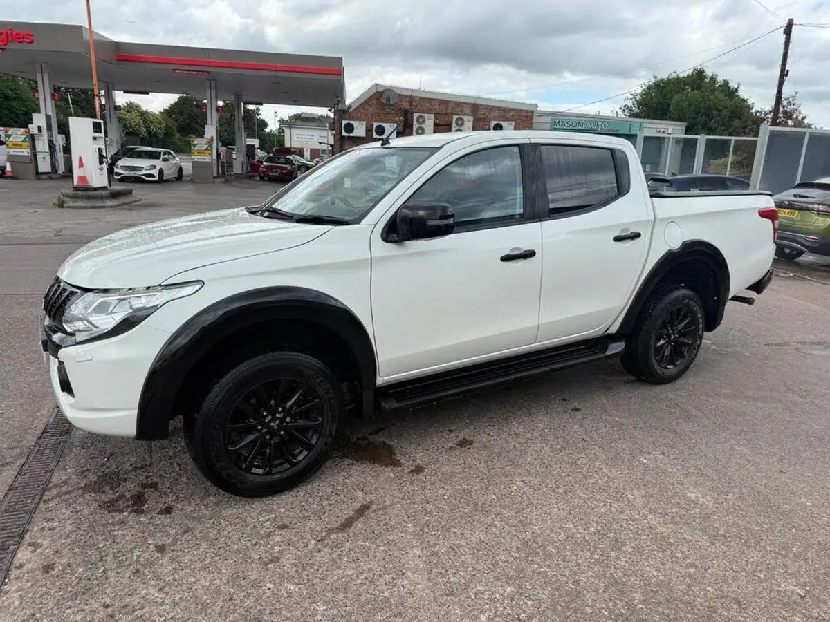 2020-mitsubishi-l200-24di-d-challenger-auto-big-11