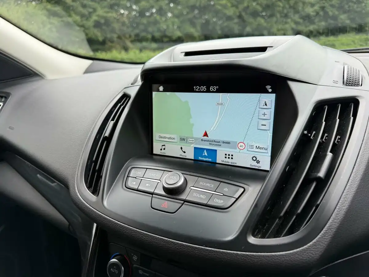 2017-ford-kuga-15t-titanium-150ps-big-18