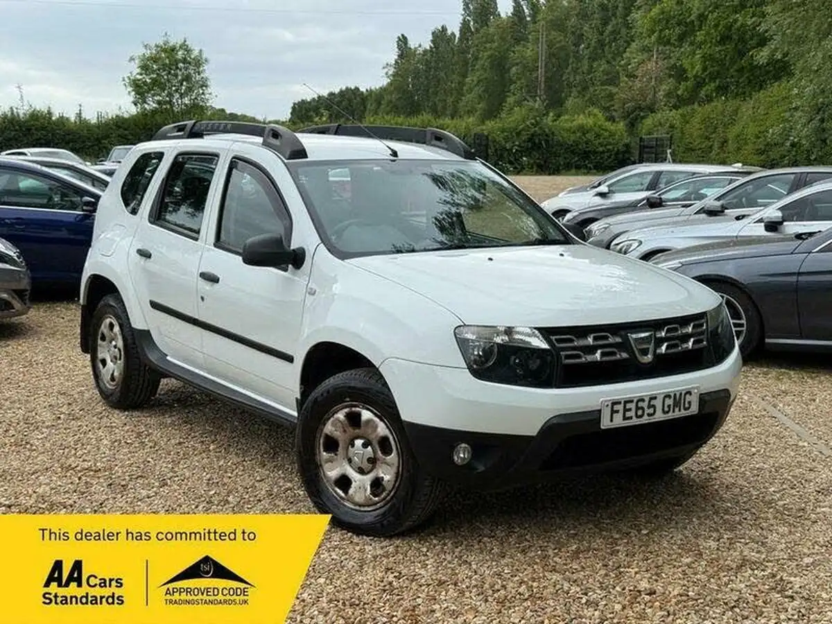 2015-dacia-duster-15dci-ambiance-110bhp-station-wagon-5d-big-0