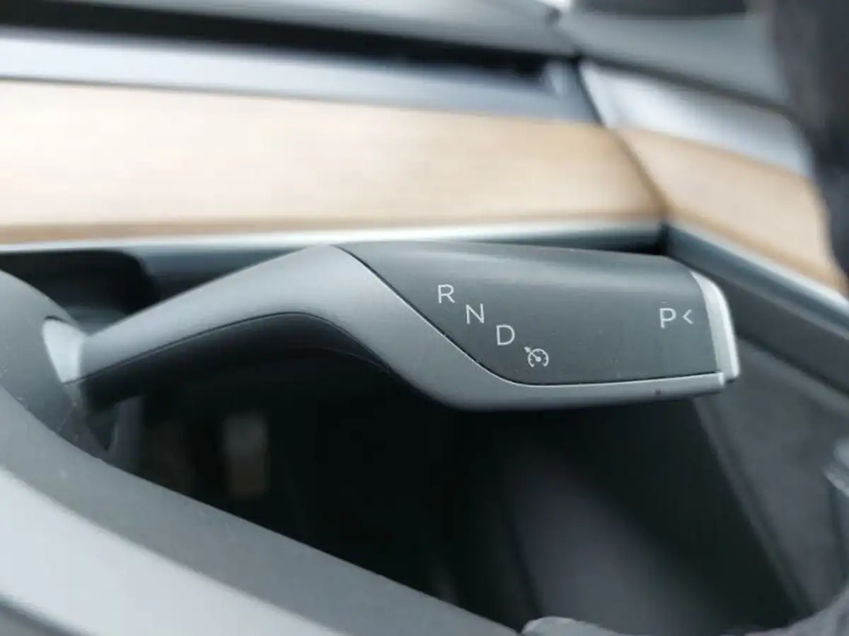 2021-tesla-model-3-e-long-range-4x4-big-18