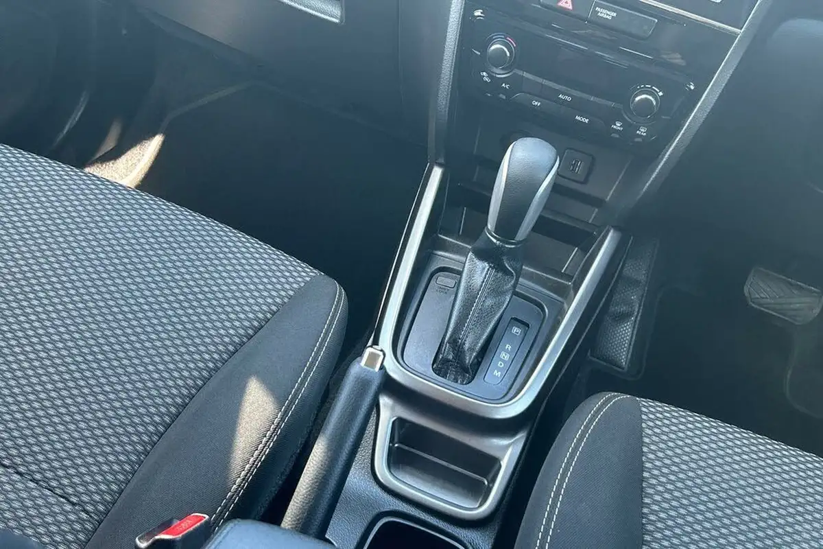 2019-suzuki-vitara-10-boosterjet-sz-t-auto-big-16