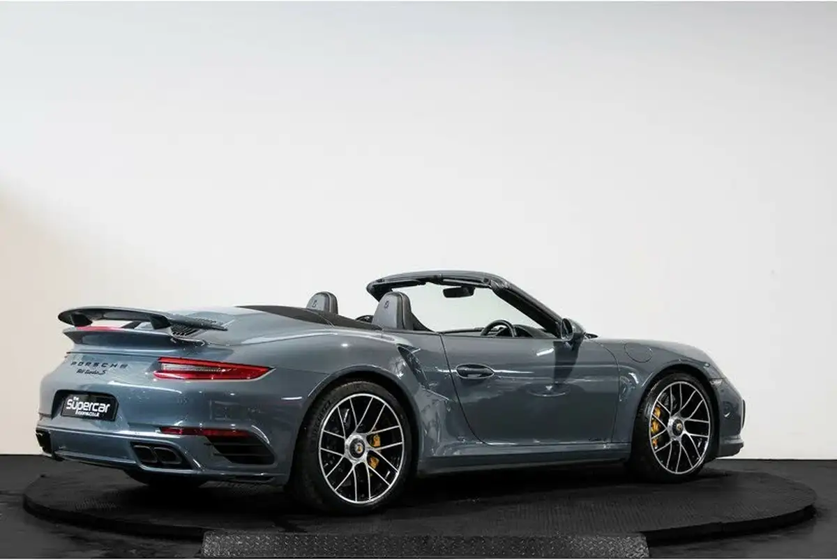 2016-porsche-911-38-turbo-s-cabriolet-big-3