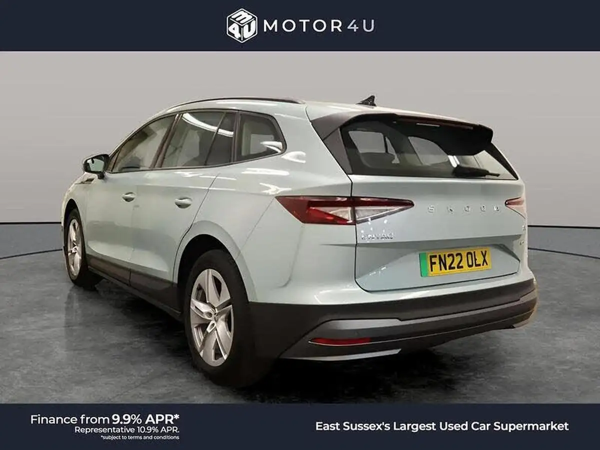 2022-skoda-enyaq-e-60-big-8