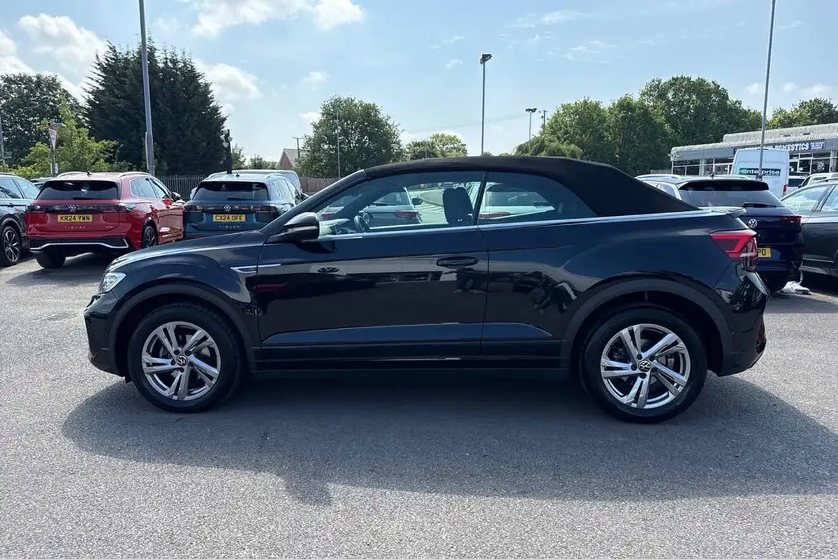 2024-volkswagen-t-roc-15-tsi-r-line-convertible-2d-dsg-big-28