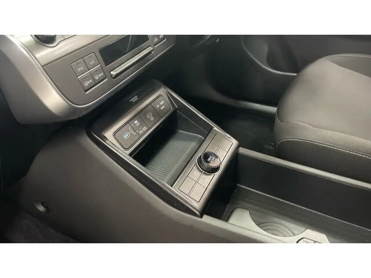 2024-hyundai-kona-big-12