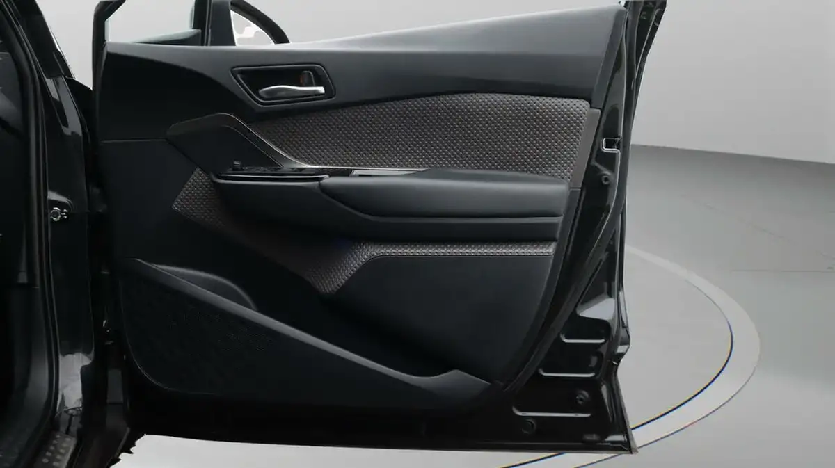 2021-toyota-c-hr-18-vvt-i-excel-big-15