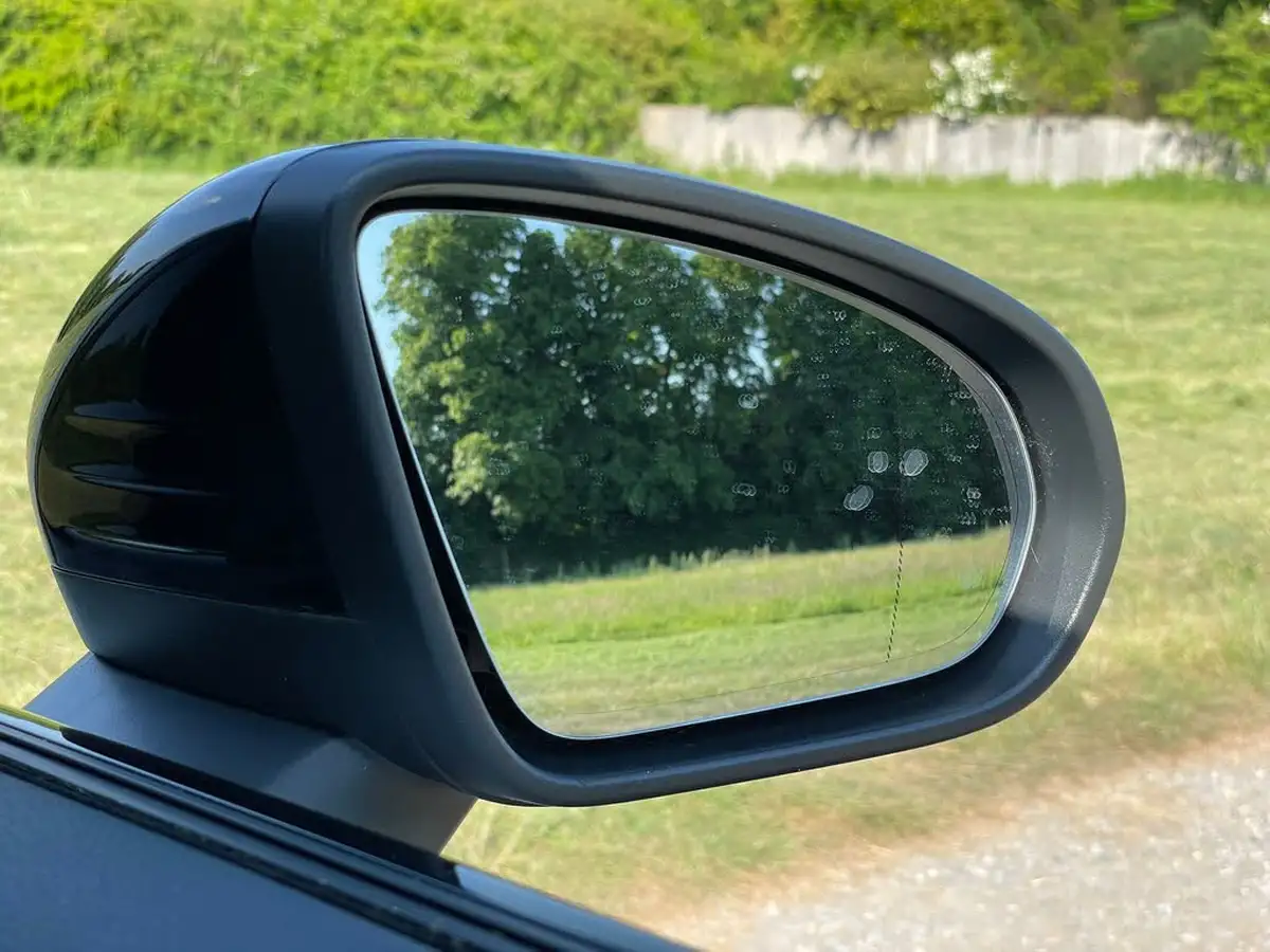 2021-mercedes-benz-a-class-13-a200-exclusive-edition-7g-dct-big-44